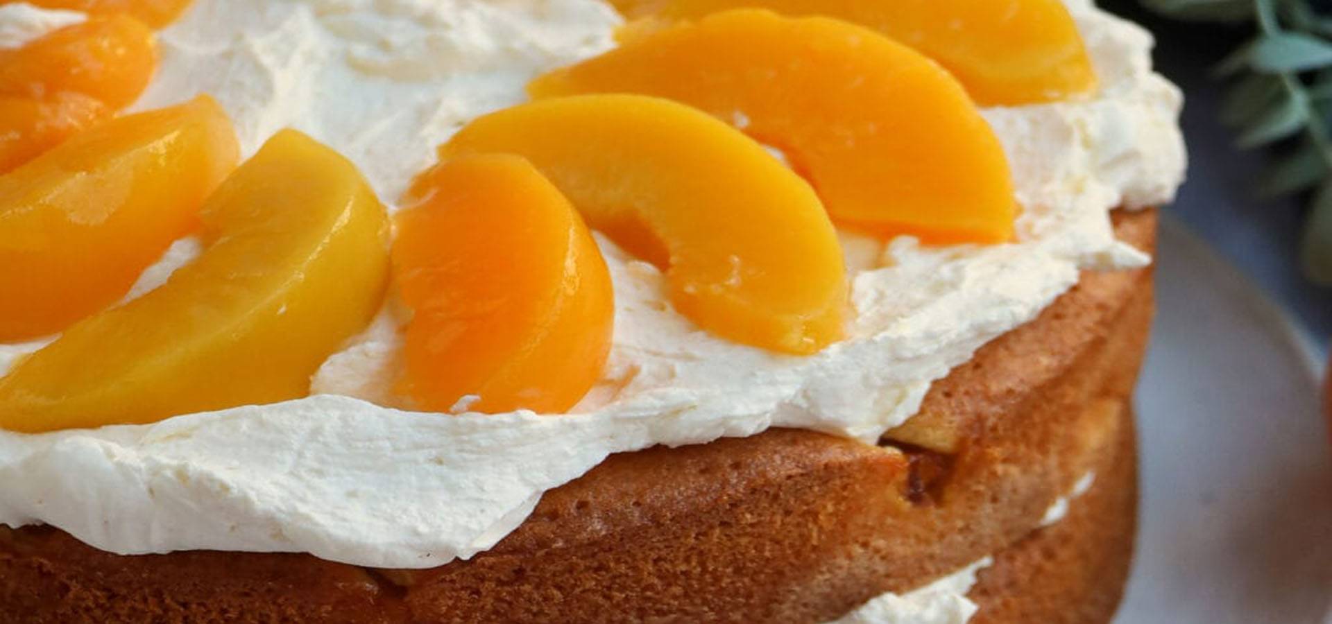 Peaches and Cream Cake Making Workshop